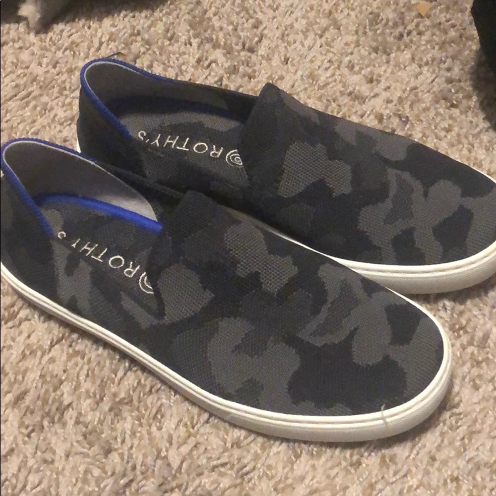 Literally brand new pair of Rothys size 8.5.